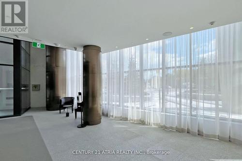 420 - 585 BLOOR STREET E , Toronto, Ontario M4W 0B3 5