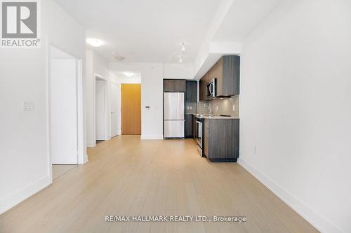 3113 - 30 SHORE BREEZE DRIVE , Toronto, Ontario M8V 1A1 4