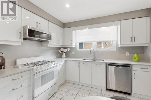 Kitchen - 36 Algonquin Court, Hamilton, ON 