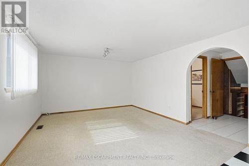 Family Room - 36 Algonquin Court, Hamilton, ON 