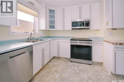 939 Haslam Crescent, Saskatoon, SK 