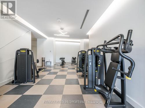 320 - 50 ORDNANCE STREET , Toronto, Ontario M5K 0C9 4