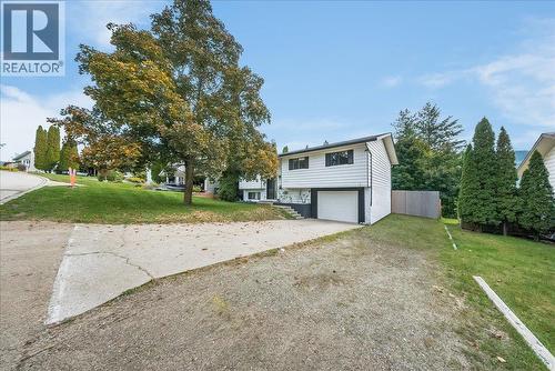 3609 Southridge Drive  Castlegar, BC V1N 3X7