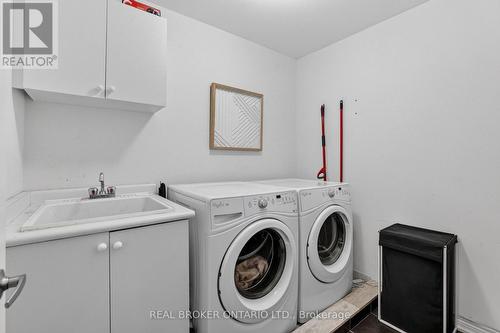 3231 Stoney Crescent, Mississauga, ON 