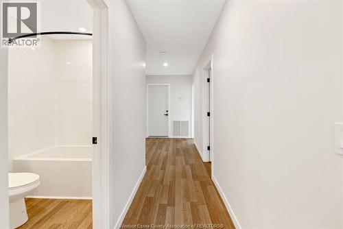 836 PILLETTE Unit# B , Windsor, Ontario N8Y 3B5 5