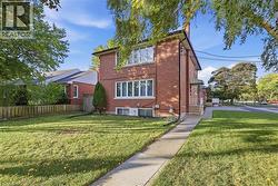 115 ROXBOROUGH Avenue  Kitchener, ON N2M 1P6