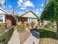 224 O' CONNOR DRIVE Toronto, ON M4J 2T4