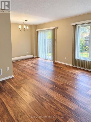 60 - 35 CEREMONIAL DRIVE , Mississauga, Ontario L5R 3G6 2