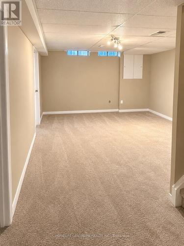 60 - 35 CEREMONIAL DRIVE , Mississauga, Ontario L5R 3G6 5