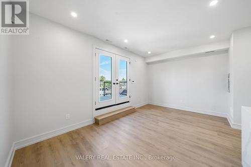 4 - 3RD FLOOR - 158 DOVERCOURT ROAD , Toronto, Ontario M6J 3C4 5