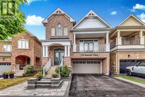 42 GRAYLEAF DRIVE  Whitchurch-Stouffville, ON L4A 1S8