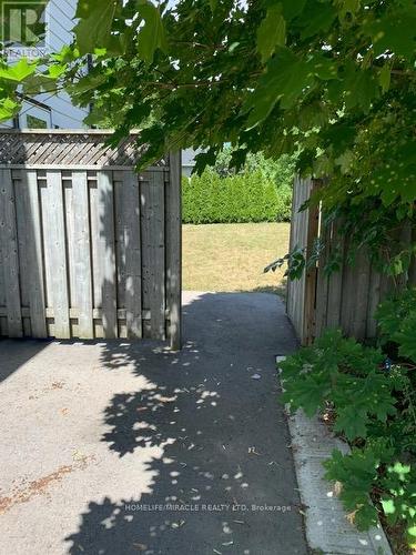 23 Heatherdale Place, Hamilton, ON 