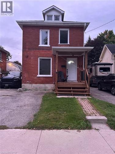 33 RICH Avenue Unit# Upper , Cambridge, Ontario N1R 2A4
