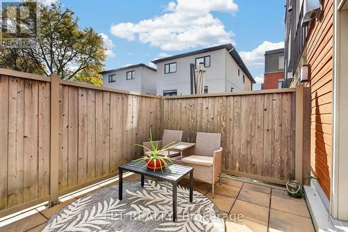 348 Ravenhill Avenue E, Ottawa, ON 
