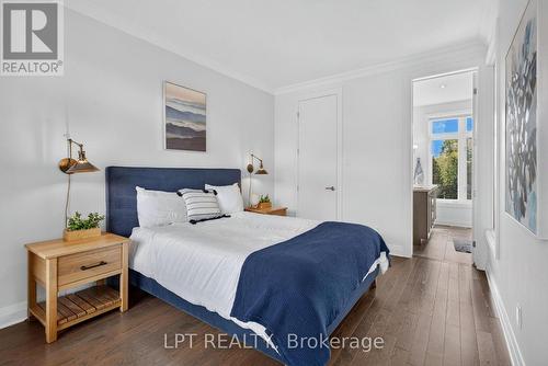 348 Ravenhill Avenue E, Ottawa, ON 
