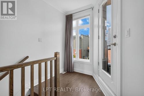 348 Ravenhill Avenue E, Ottawa, ON 