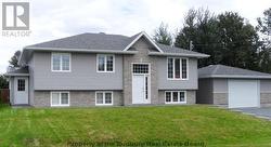 2460 EMILY Street Sudbury, ON P3A 2L3