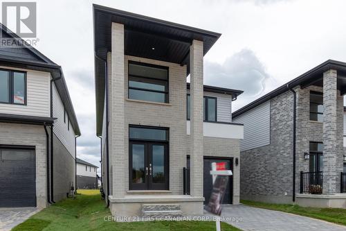 6453 ROYAL MAGNOLIA AVENUE , London South (South V), Ontario N6P 0K2 2