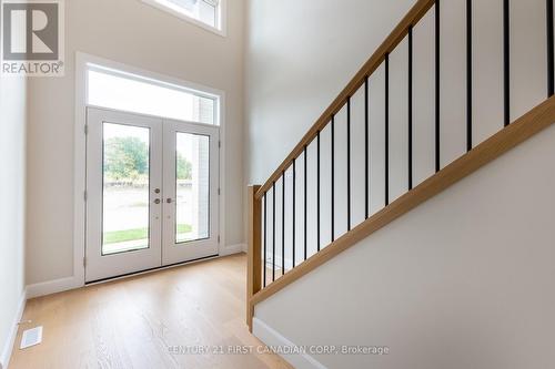 6453 ROYAL MAGNOLIA AVENUE , London South (South V), Ontario N6P 0K2 3