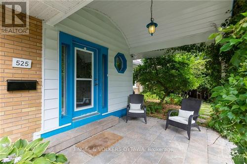 525 BRAYDON AVENUE , Ottawa, Ontario K1G 0W7 2