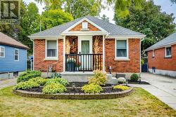 83 EASTMAN AVENUE  London East (East N), ON N5W 2M5