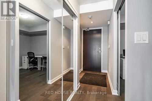 628 - 8 TELEGRAM MEWS , Toronto, Ontario M5V 3Z5 3