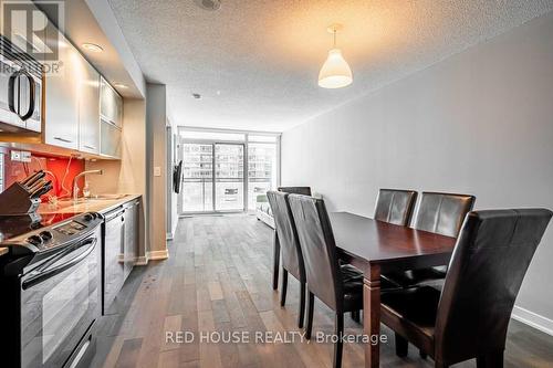 628 - 8 TELEGRAM MEWS , Toronto, Ontario M5V 3Z5 5