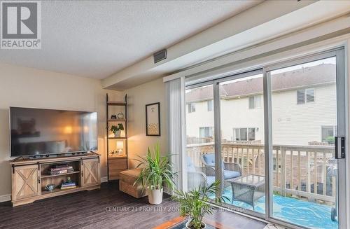 35 - 4045 UPPER MIDDLE ROAD , Burlington, Ontario L7M 4S9 5