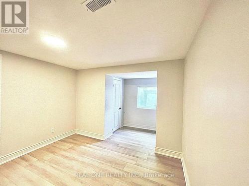 65 DEWLANE DRIVE W , Toronto, Ontario M2R 2P9 5