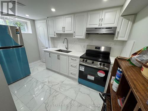 BASEMENT UNIT1 - 79 ASCOLDA BOULEVARD , Toronto, Ontario M1J 2N9 4