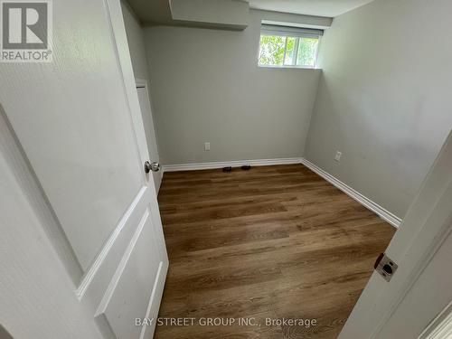 BASEMENT UNIT1 - 79 ASCOLDA BOULEVARD , Toronto, Ontario M1J 2N9 5