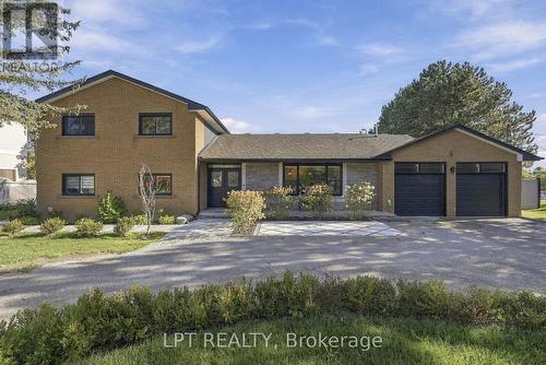 9 NOBLEWOOD DRIVE  King, ON L0G 1N0