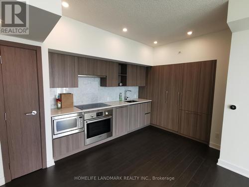 2115 - 17 BATHURST STREET , Toronto, Ontario M5V 0N1 3
