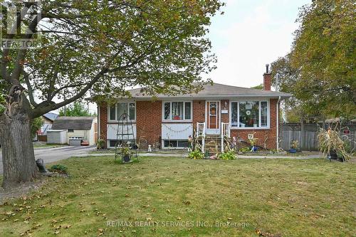 31 BRISCO STREET , Brampton, Ontario L6V 1X1 2