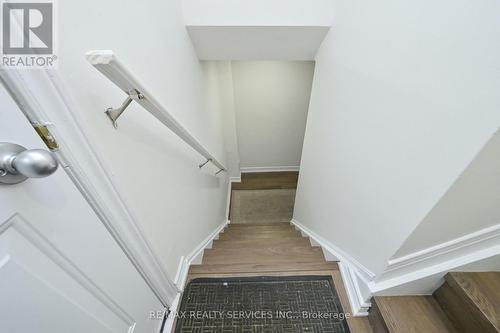 31 BRISCO STREET , Brampton, Ontario L6V 1X1 4