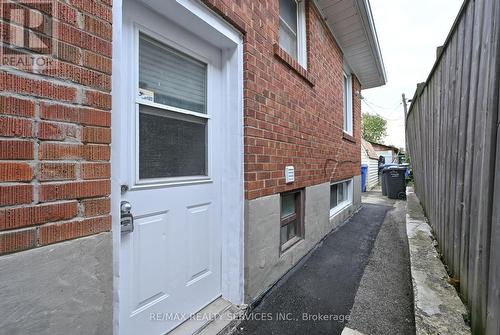 31 BRISCO STREET , Brampton, Ontario L6V 1X1 5