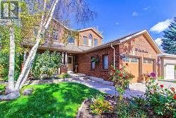 322 HARRY BEER COURT Newmarket, ON L3Y 8M2