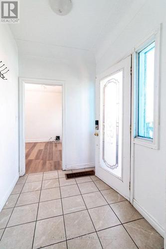 Foyer - 548 Beach Road, Hamilton, ON 