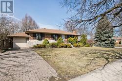 67 ELVASTON DRIVE Toronto, ON M4A 1N5