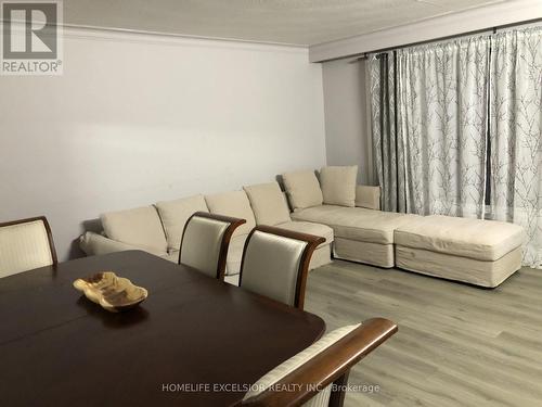 MAIN - 188 CONFEDERATION DRIVE , Toronto, Ontario M1G 1B1 2