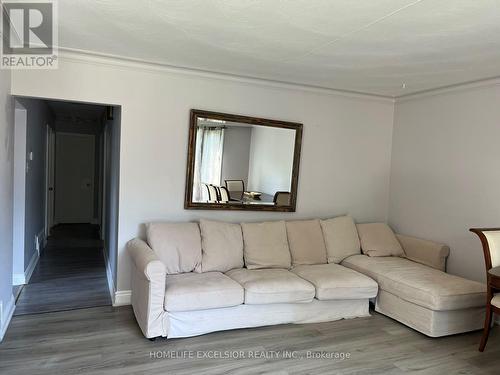 MAIN - 188 CONFEDERATION DRIVE , Toronto, Ontario M1G 1B1 5
