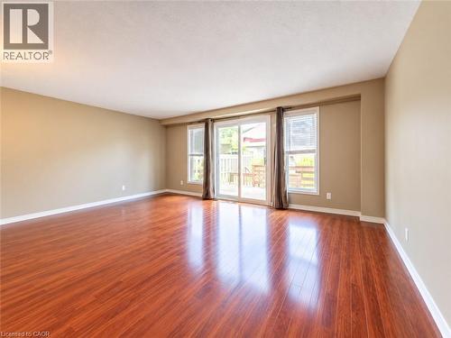 98 DONNENWERTH Drive , Kitchener, Ontario N2E 4C9 3