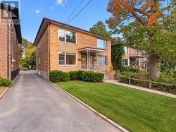 85 VICTORIA PARK AVENUE Toronto, ON M4E 3S2