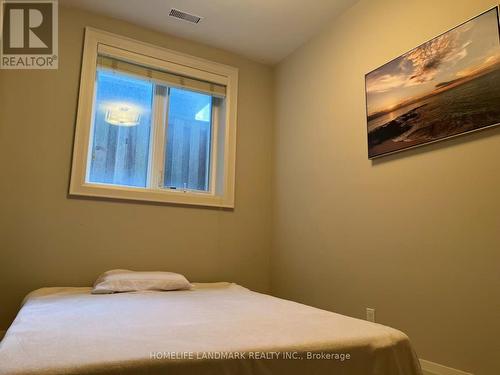 LOWER - 102 WANLESS AVENUE , Toronto, Ontario M4N 1V9 3