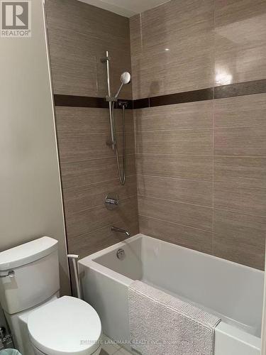 LOWER - 102 WANLESS AVENUE , Toronto, Ontario M4N 1V9 5
