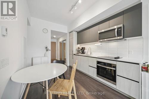714 - 150 LOGAN AVENUE , Toronto, Ontario M4M 0E4 3