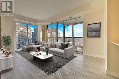 2014 - 35 WATERGARDEN DRIVE , Mississauga, Ontario L5R 0G8 4