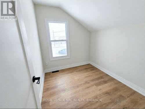 UNIT 2 - 129 DURHAM STREET , Port Colborne (East Village), Ontario L3K 1E1 4