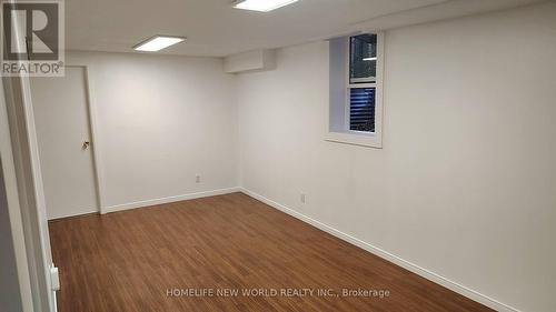 LOWER LEVEL - 4383 RADISSON CRESCENT , Mississauga, Ontario L5M 4C5 2