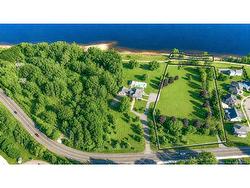 1337 Woodstock RD  Fredericton, NB E3B 7R9